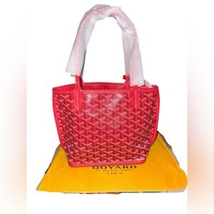 🔥Sale $140 Reversible Patterned Red Small Tote Bag